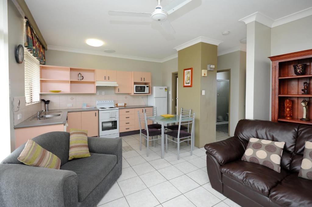 The Tahitian Aparthotel Coffs Harbour Ruang foto