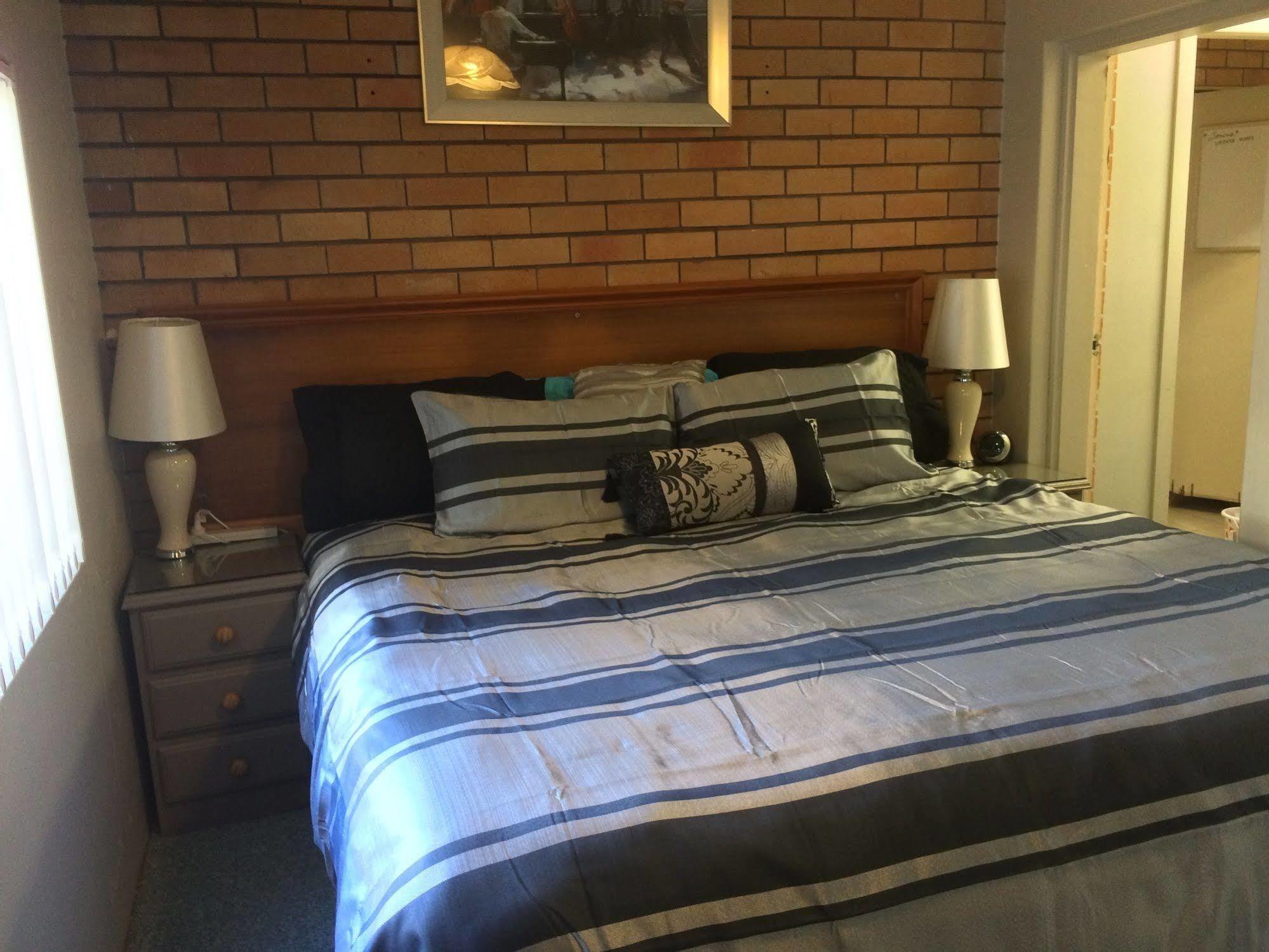 The Tahitian Aparthotel Coffs Harbour Bagian luar foto