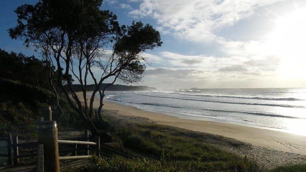 The Tahitian Aparthotel Coffs Harbour Bagian luar foto